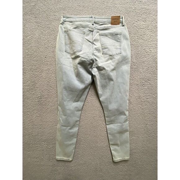 DENIZEN from Levis Women's Ultra-High Rise Super Skinny Slimming Jean 18 W34 New - Picture 2 of 9